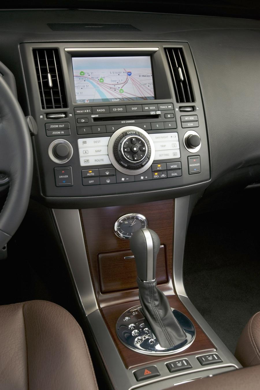  Infiniti FX45 2006 года  (фото 79 из 99)